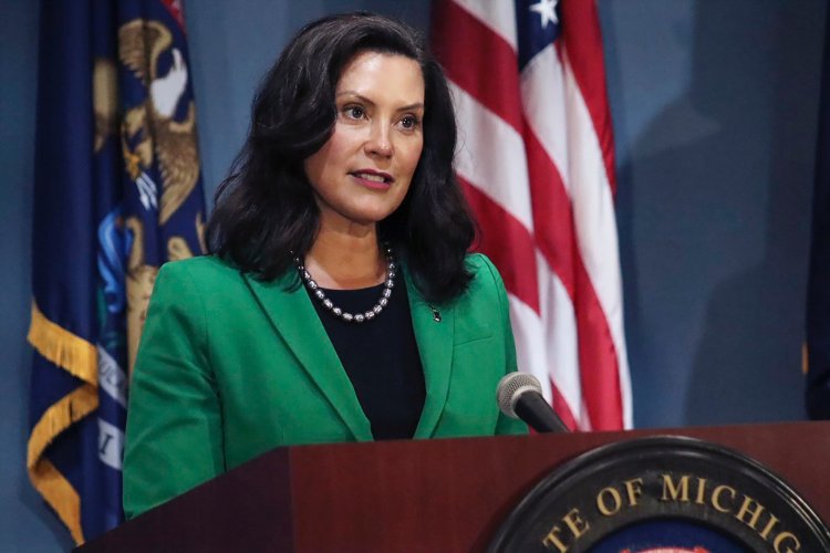 Gretchen Whitmer Net Worth, Family, Parents, Husband, Education, Children, Age, Biography, Political Career