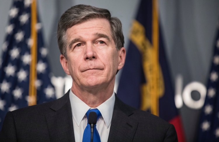 Roy Cooper Net Worth, Family, wife, Education, Children, Age, Biography, Political Career