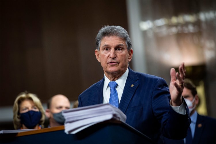 Joe Manchin : Net Worth, Family, Wife, Education, Children, Age, Biography and Political Career