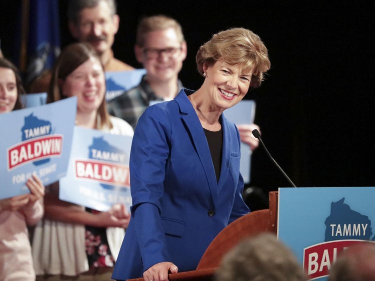 Tammy Baldwin : Net Worth, Family, Husband, Education, Children, Age, Biography and Political Career