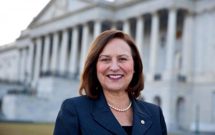 Deb Fischer : Net Worth, Family, Husband, Education, Children, Age, Biography and Political Career