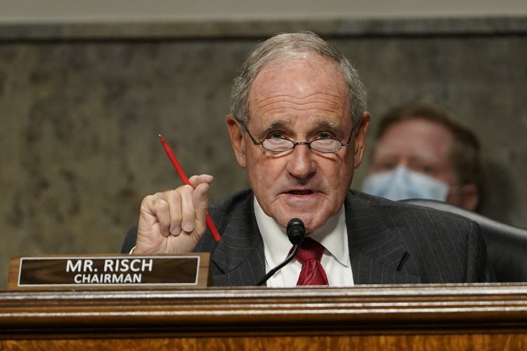 Jim Risch : Net Worth, Family, Wife, Education, Children, Age, Biography and Political Career
