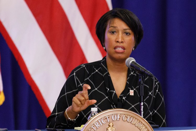 Muriel Bowser : Net Worth, Family, Husband, Partner, Education, Children, Age, Biography and Political Career